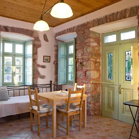 Heritage House In Peleta