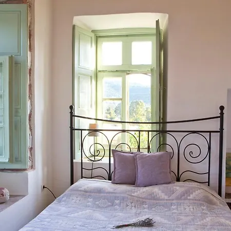 Heritage House In Peleta