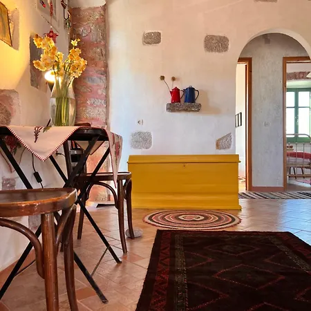 Heritage House In Peleta